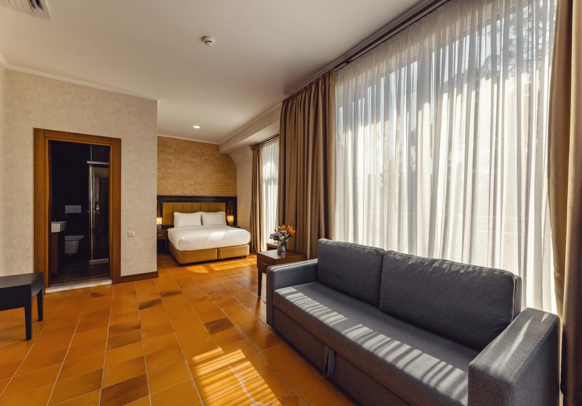 Hotel Chateau Kvirike Boboqvati Εξωτερικό φωτογραφία